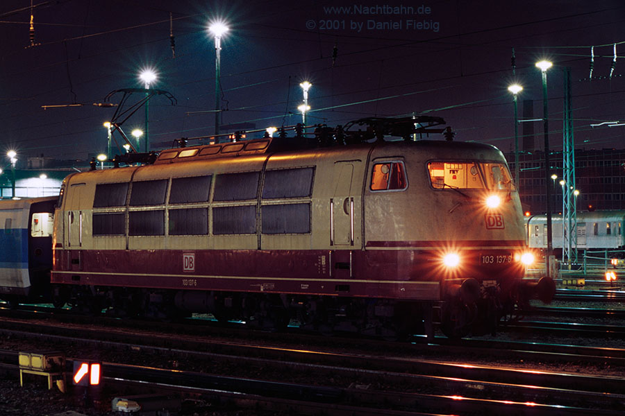 103 137 in Berlin - Lichtenberg