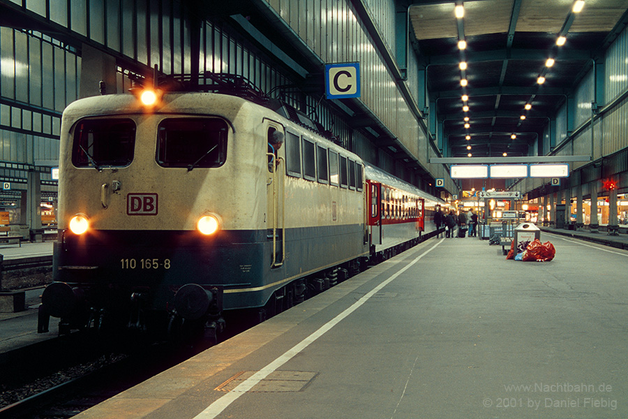 110 165 in Stuttgart Hbf