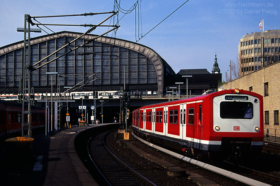 472 530 / 030 in Hamburg Hbf