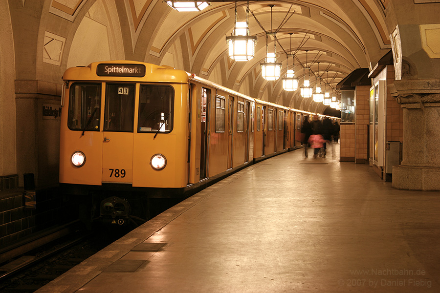 Wagen 789 im U-Bhf. Heidelberger Platz