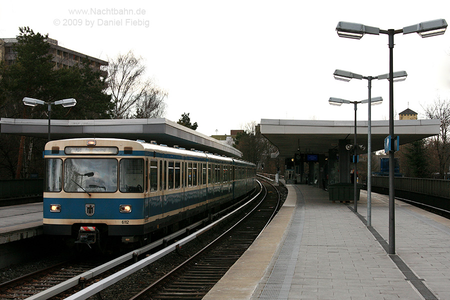 Wagen 112 im U-Bhf. Kieferngarten