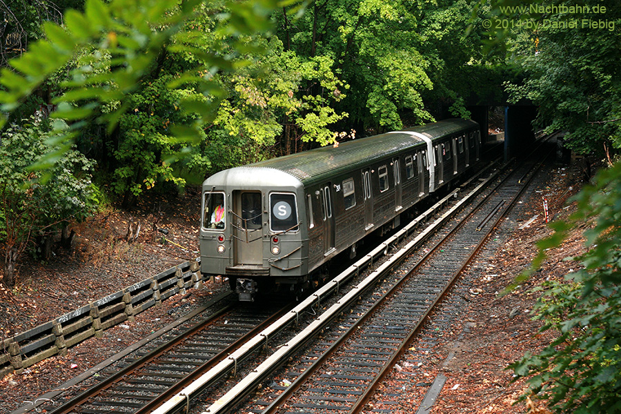 R68 2924 vor Prospect Park