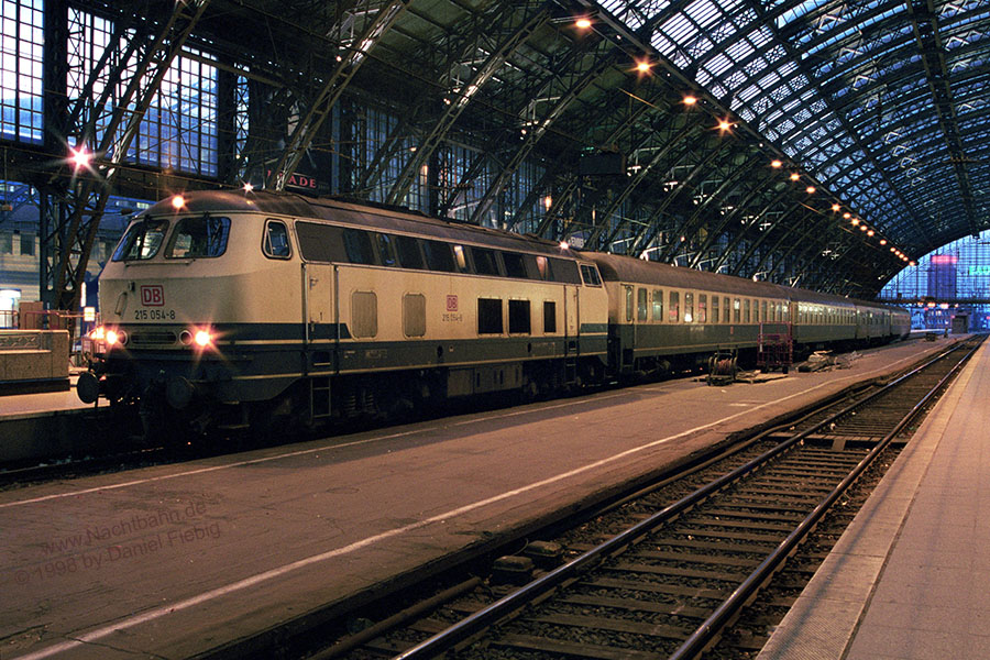 215 054 in Köln Hbf